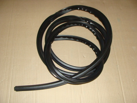 Уплотнение проема задней двери лев/пр УАЗ-3163 (3670 мм двухтрубчатое)