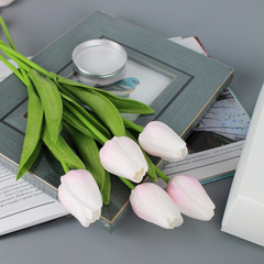 Тюльпаны реалистичные искусственные, Нежно-розовые, латексные (силиконовые), 34 см, букет из 5 штук.