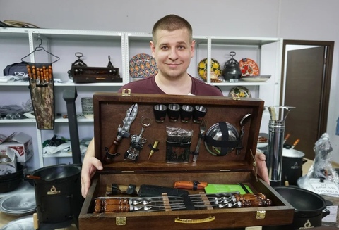 Набор шампуров в деревянной коробке "Кабан" №1