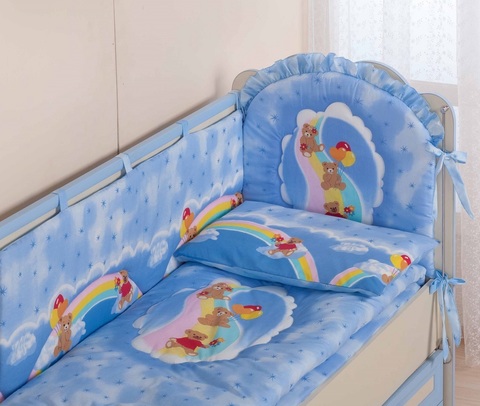 Комплект в кроватку для новорожденного «Мишки на радуге»
