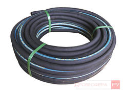 Құрбысы әйелінің жаттықтырып жатқанын видеоға түсіреді.