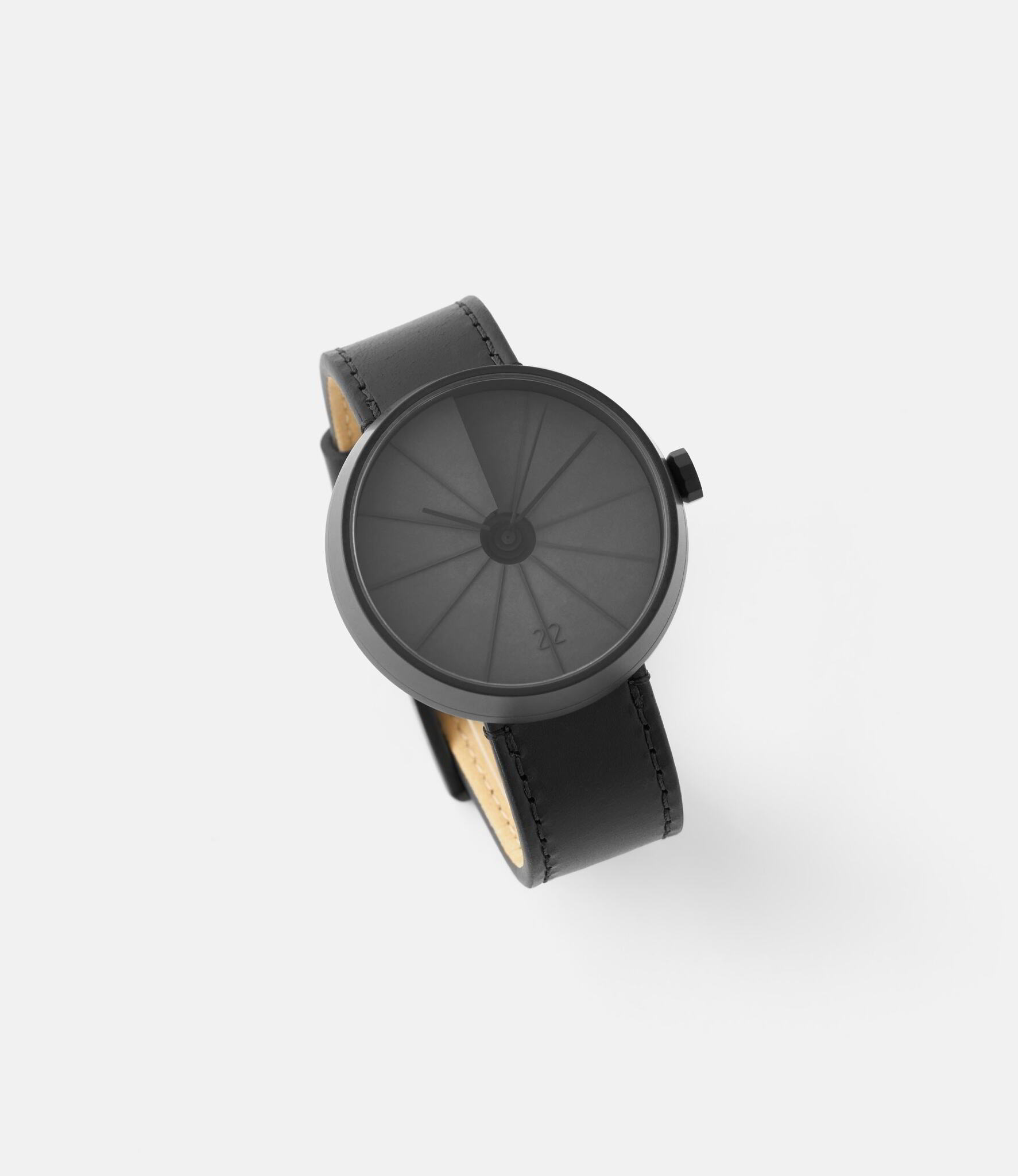 22 Studio 4D Shadow — часы с бетонным циферблатом (42 мм)