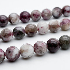 Турмалин бусины, диаметр 10-10,1 мм, цена за 9 шт (1/4 нити)