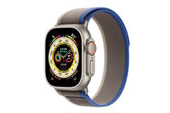 Умные часы Apple Watch Ultra 49 мм M/L Titanium Case MQFF3ZA/A