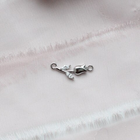 Коннектор Тюльпан с фианитами 19*7 мм, родий П163