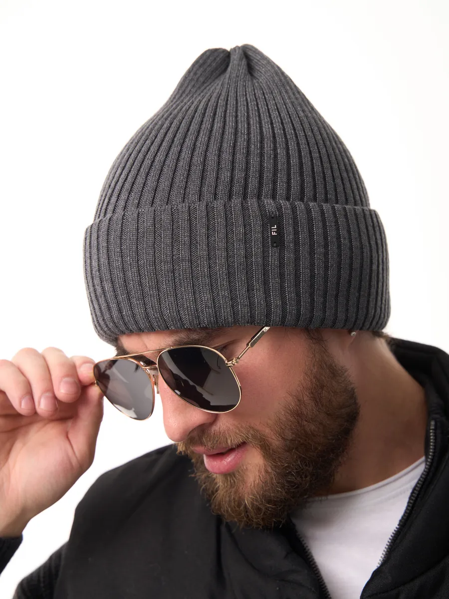 Шапка осенняя бини вязаная зима