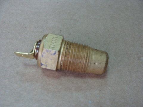 Датчик температуры в радиаторе ТМ-111(штекер)