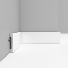 Плинтус  D157