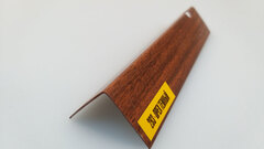 Угол ПВХ 293 Орех темный 15х15х2700 мм