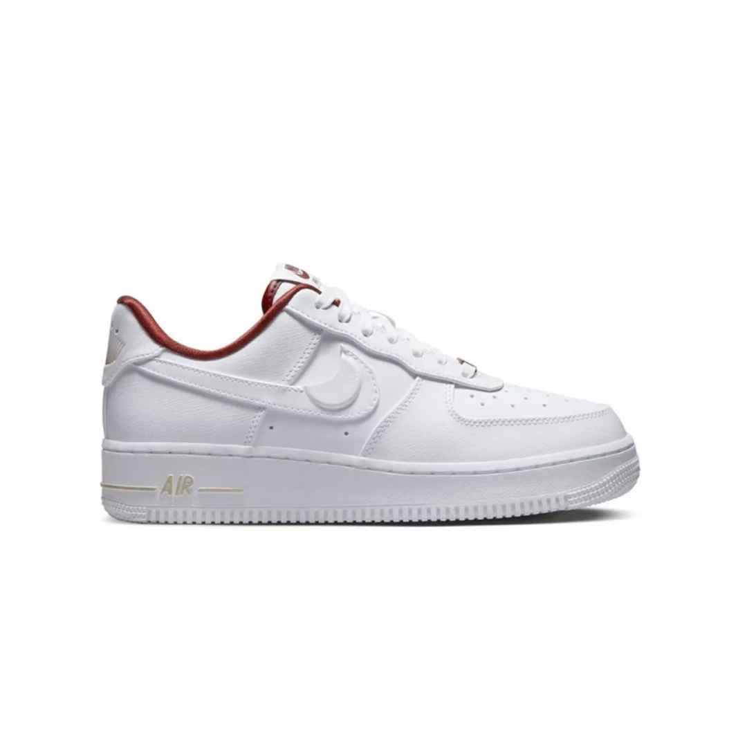 Кроссовки Nike Air Force 1 Low Just Do It Summit White Team Red