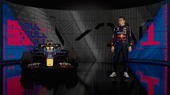 EA SPORTS™ F1® 24 Стандартное издание (диск для PS4, полностью на английском языке)