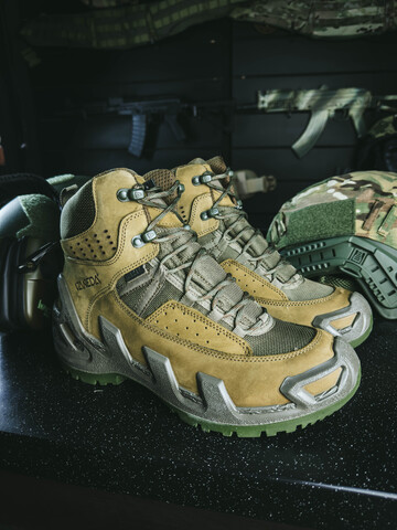 Ботинки Vaneda V-Clutch Pro Mid Dry-Tex