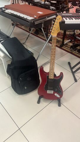 FENDER NOVENTA STRAT PF CRT электрогитара