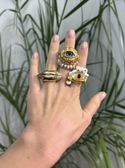 Комплект серьги + кольцо EGG with EYE в стиле Schiaparelli с белой эмалью