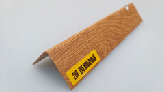 Угол ПВХ 206 Дуб коньячный 20х20х2700 мм