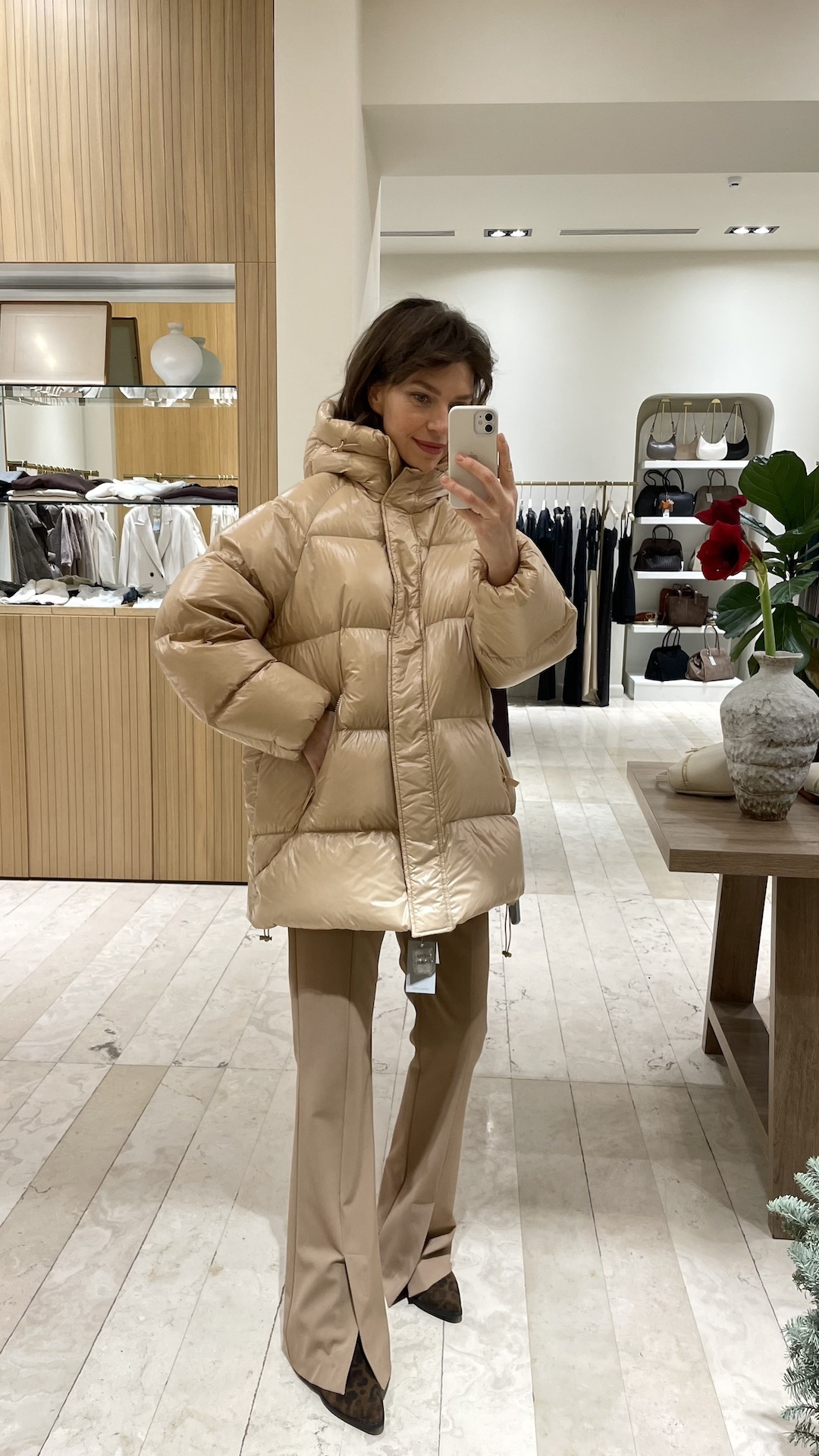 Зимний пуховик с жемчужным блеском PREMIUM QUALITY