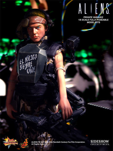 Aliens - USCM Private Vasquez 12 inch model kit