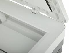 Цветное мфу Pantum CM1100adw