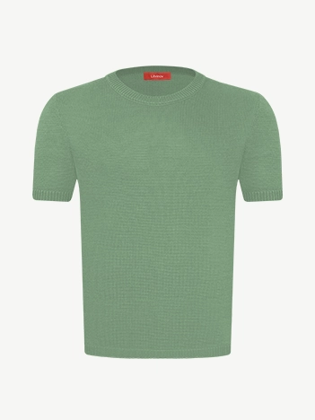 Футболка из мягкой шерсти