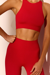 Топ №41 Красный