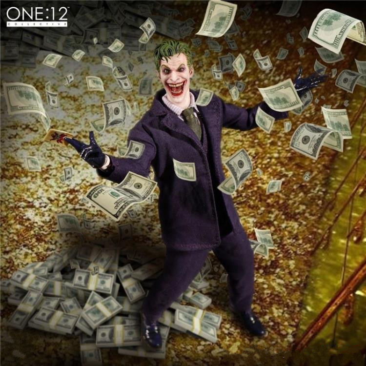Бэтмен 1/12 фигурка Джокера
