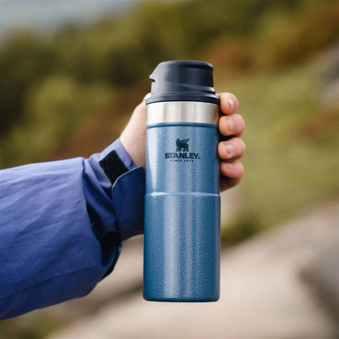 Картинка термостакан Stanley Classic Trigger Action 0,35L One hand 2.0 Hammertone Lake - 3