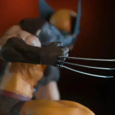 Фигурка Росомаха Brown Costume X-Men