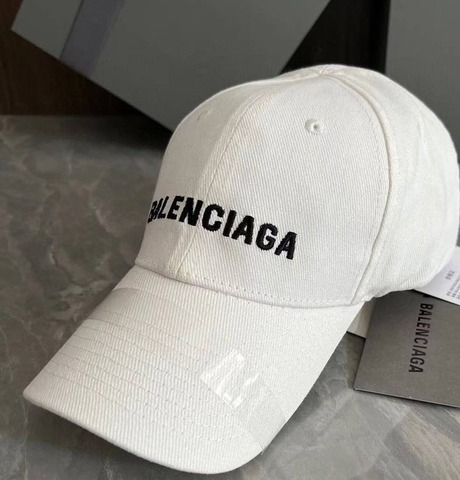 Бейсболка Balencaga, белый