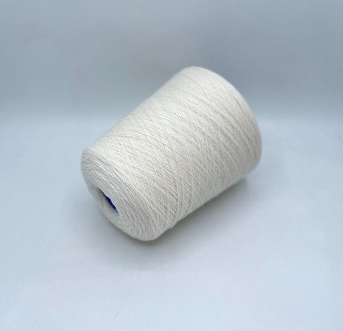 Botto Jiuseppe (пр.Италия), art. Fairwool, 2/30*2 750м/100гр, 80% Меринос 20% Кашемир , цвет-Молочный(130/301), арт.33210