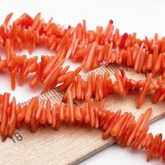 Коралл тонированный палочки бусины, размер около 6-12*1-2 мм, цена за отрезок 19 см (1/2 нити)