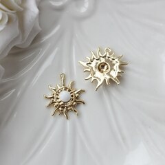 Подвеска Солнце с эмалью, белый, 22*19 мм, позолота, П1031