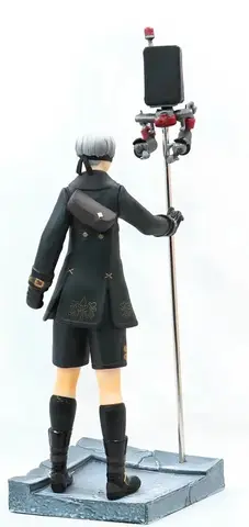 Фигурка Туре 9S из игры Ниер Автомата 