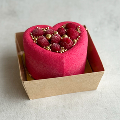 Бенто-торт Праздничный (Сердце с малиной) в индивид.упаковке 385гр