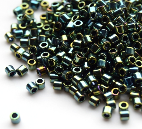 DBL-0027 Бисер цилиндрический Миюки делика 8/0 /Miyuki delica 8/0 Metallic Green Luster