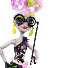 Моаника Д Кей. Добро пожаловать в школу монстров