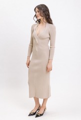 Платье с переплетением на груди