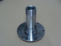 цапфа поворотного кулака УАЗ (гражданская) (redBTR) с маслосгонными каналами  860069