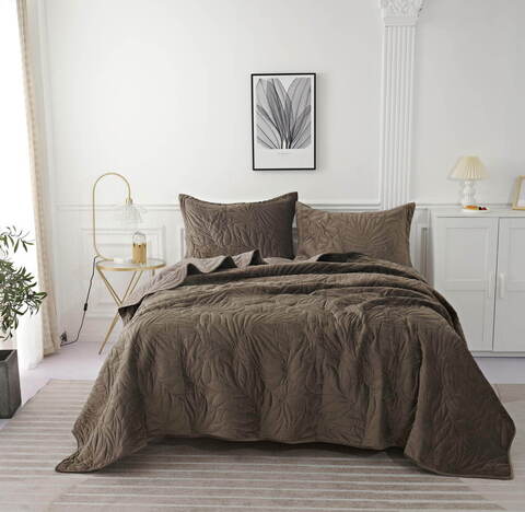 Покрывало 240х260 и 2 наволочки 50х70 Sofi De MarkO Глория коричневое