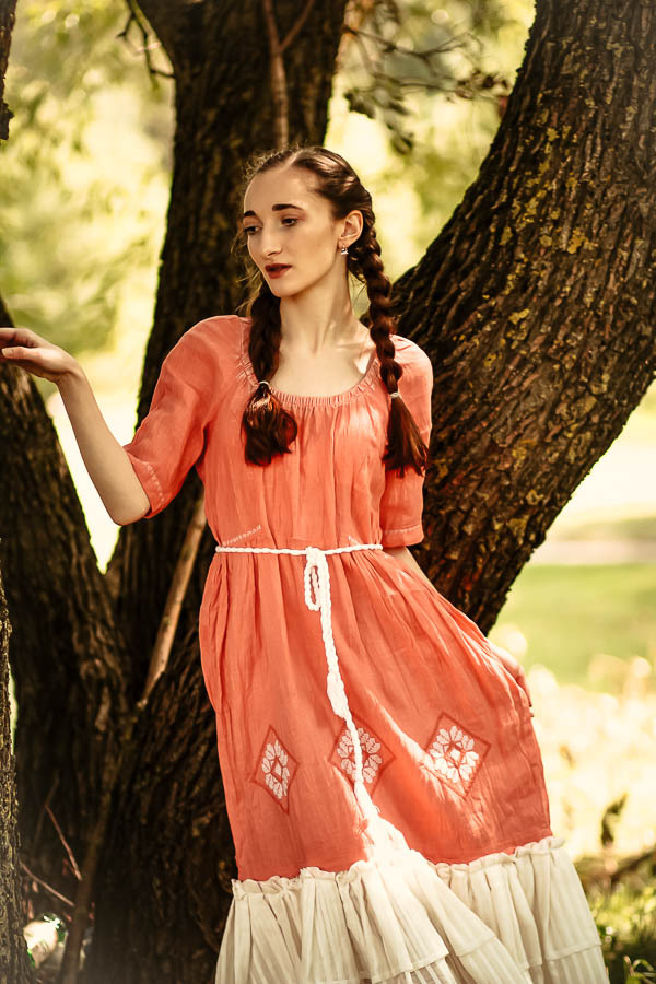 Астра. Платье женское льняное, миди с вышивкой в этностиле PL-42159