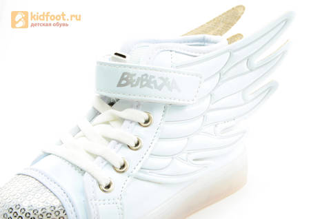 Светящиеся кроссовки с крыльями с USB зарядкой Бебексия (BEIBEIXIA), цвет белый серебряный, светится вся подошва. Изображение 10 из 18.