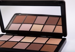 OG-DE7080A3 Палетка для контуринга и скульптурирования SHADE+LIGHT