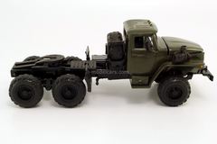 Ural-44202 tractor khaki Elecon 1:43 used