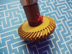 Шестерня редуктора DDE в сборе с валом CSE240L/CSE260L (792-827-045)