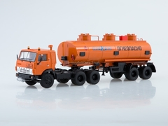 KAMAZ-54112 with semitrailer NEFAZ-96742 orange 1:43 Start Scale Models (SSM)