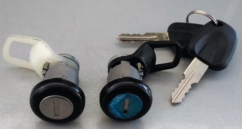 ЛИЧИНКА ЗАМКА ДВЕРИ ПЕРЕДНЕЙ ЛЕВОЙ+ПРАВОЙ NEXIA  RAON