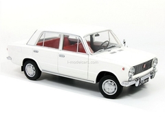 VAZ-2101 Lada 1971 white VVM 1804 1:18