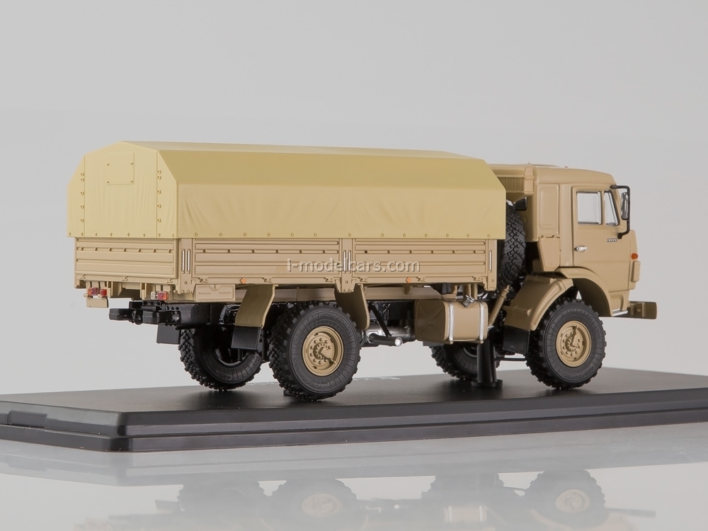 SSM 1302 1/43 KAMAZ カマズ ロシア軍迷彩仕様