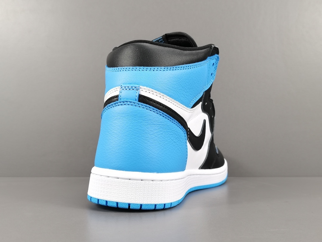Nike jordan 1 blue chill hot sale