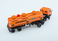 KAMAZ-54112 with semitrailer NEFAZ-96742 orange 1:43 Start Scale Models (SSM)