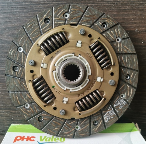 ДИСК СЦЕПЛЕНИЯ GETZ 1,1 PHC VALEO 4110022720/HD-93/31281 180мм (зелён уп, Корея)